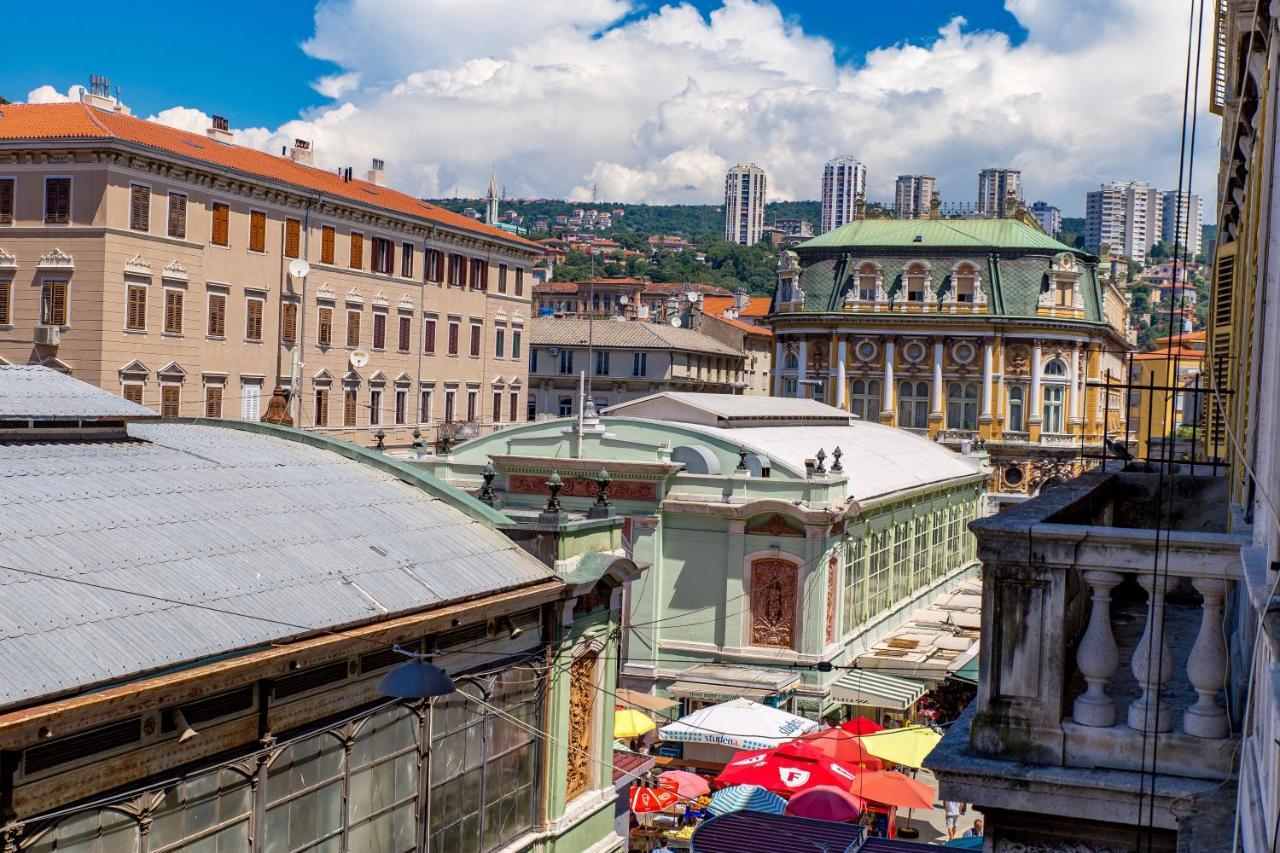 With Center Apartment Rijeka